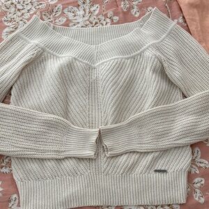 Abercrombie and Fitch Elegant Cream Off-Shoulder Sweater